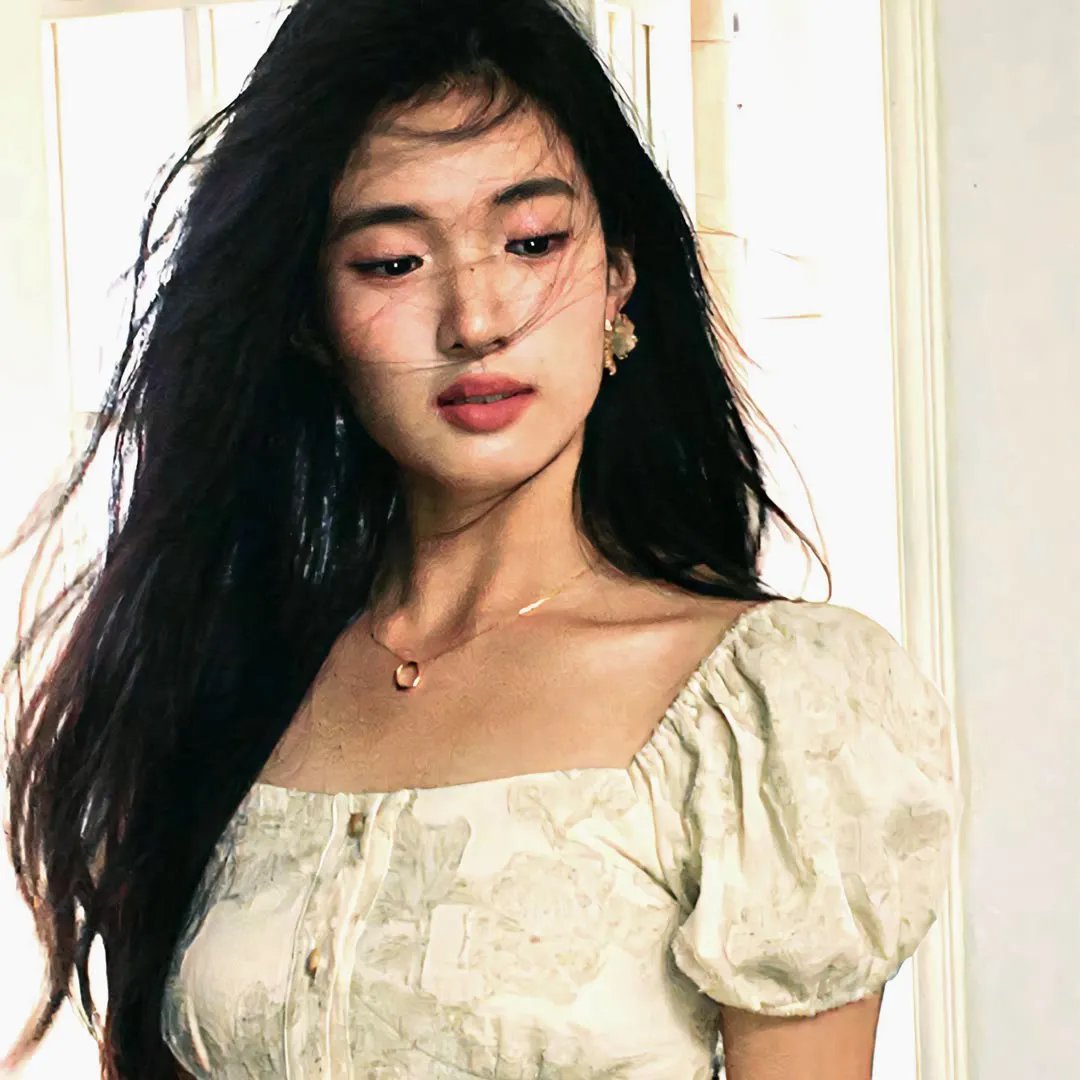 在我姐姐的婚纱里